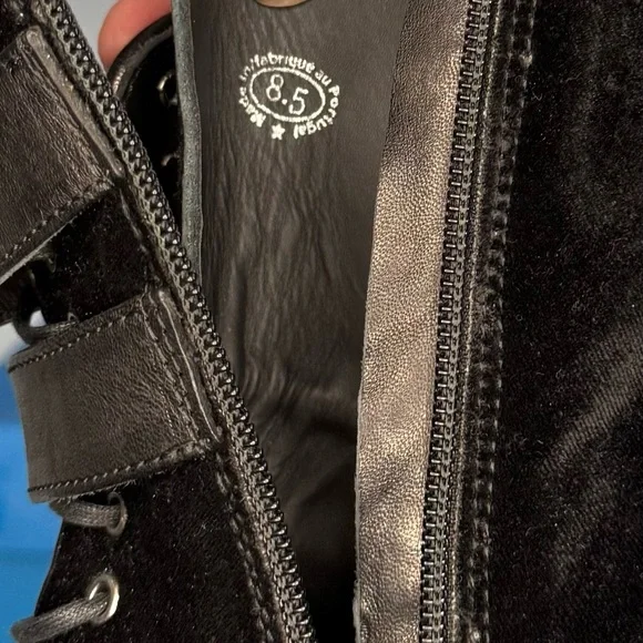 John Fluevog Black Women's Lace-Up Boots - Picture 6 of 16